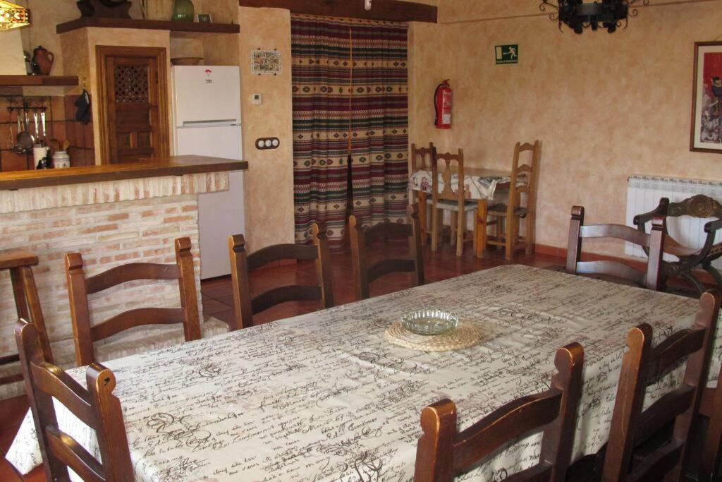 Gran Casa, Lagunas De Ruidera, Bbq, Porche, Chimenea Eksteriør bilde