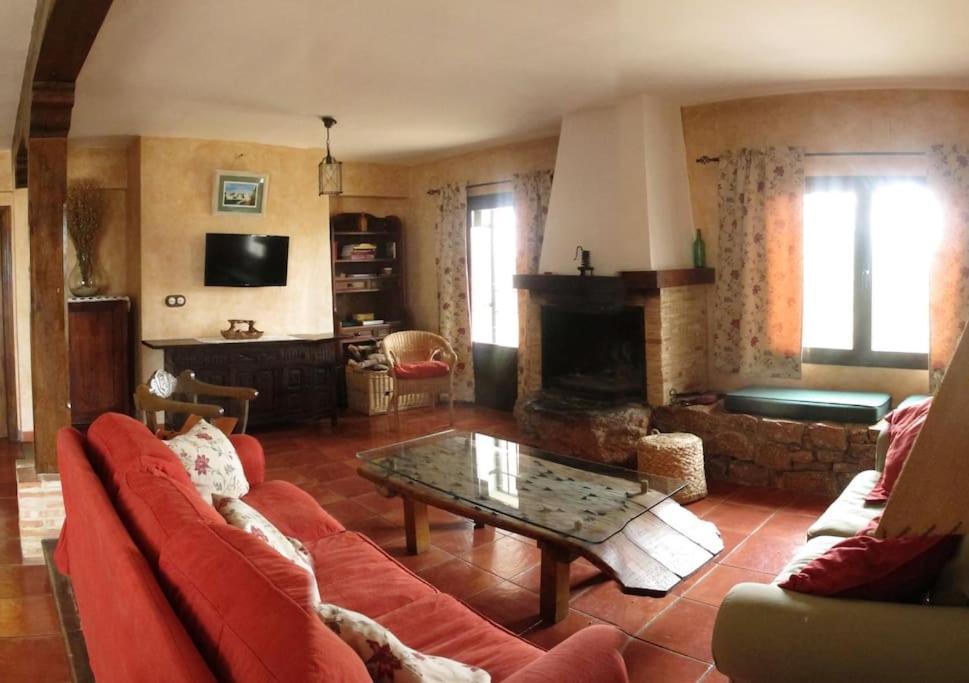 Gran Casa, Lagunas De Ruidera, Bbq, Porche, Chimenea Eksteriør bilde